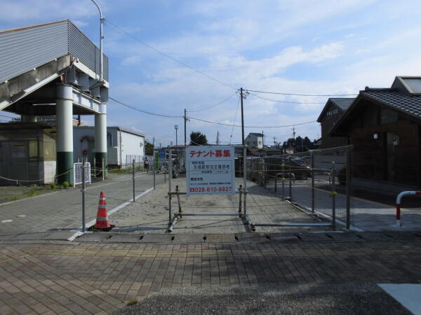 栃木県矢板市 東北本線 矢板駅構内 141k700m付近 画像1